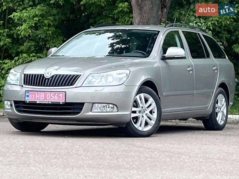 Універсал Skoda Octavia 2012 в Радивиліві