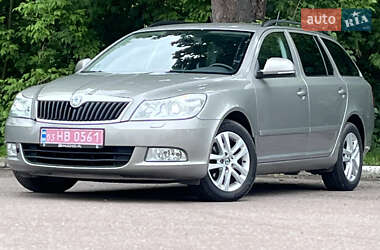 Універсал Skoda Octavia 2012 в 