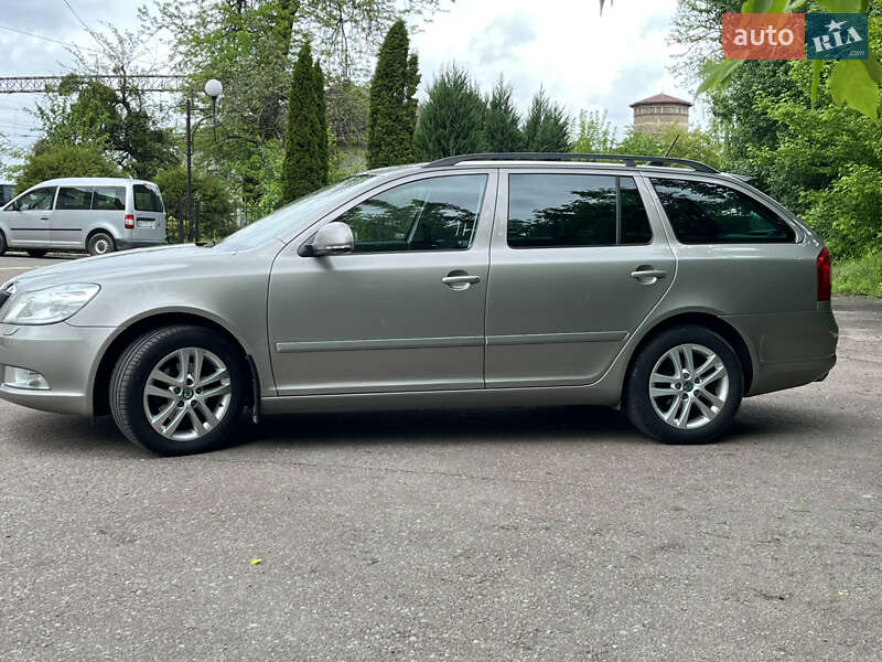 Універсал Skoda Octavia 2012 в Радивиліві