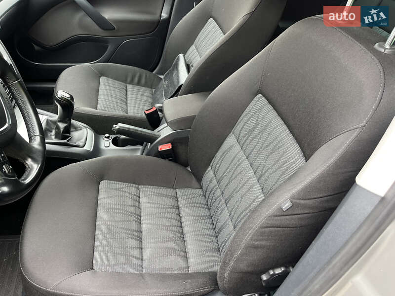 Універсал Skoda Octavia 2012 в Радивиліві