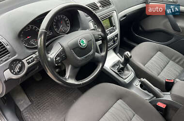 Універсал Skoda Octavia 2012 в 