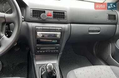 Ліфтбек Skoda Octavia 2005 в 