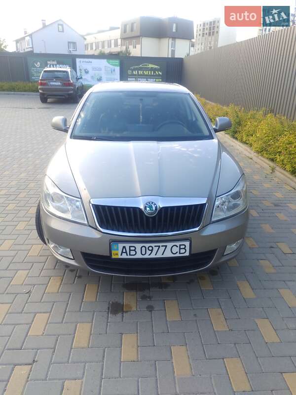 Ліфтбек Skoda Octavia 2010 в 