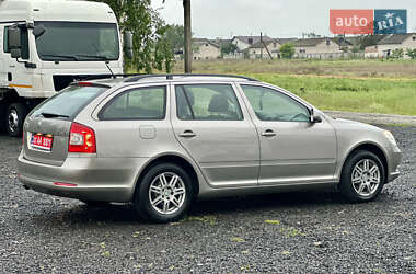 Универсал Skoda Octavia 2011 в 
