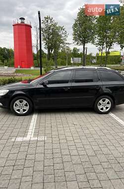 Універсал Skoda Octavia 2011 в 
