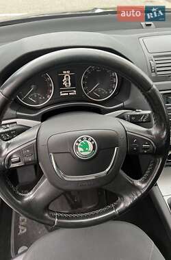 Універсал Skoda Octavia 2011 в 
