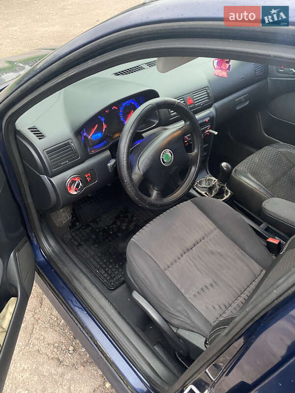 Ліфтбек Skoda Octavia 2001 в Бобровиці