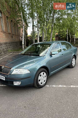 Лифтбек Skoda Octavia 2004 в 
