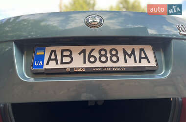 Лифтбек Skoda Octavia 2004 в 