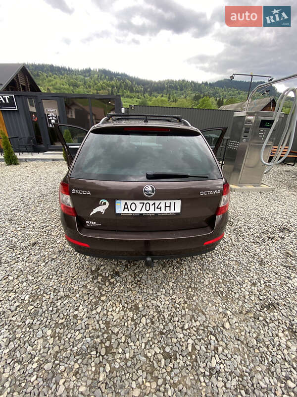 Универсал Skoda Octavia 2014 в Рахове
