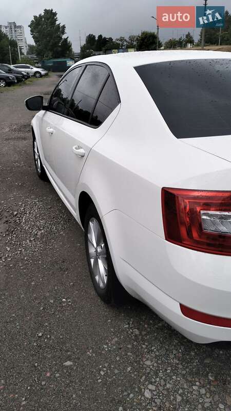 Лифтбек Skoda Octavia 2016 в Киеве