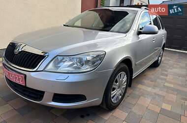 Универсал Skoda Octavia 2009 в 