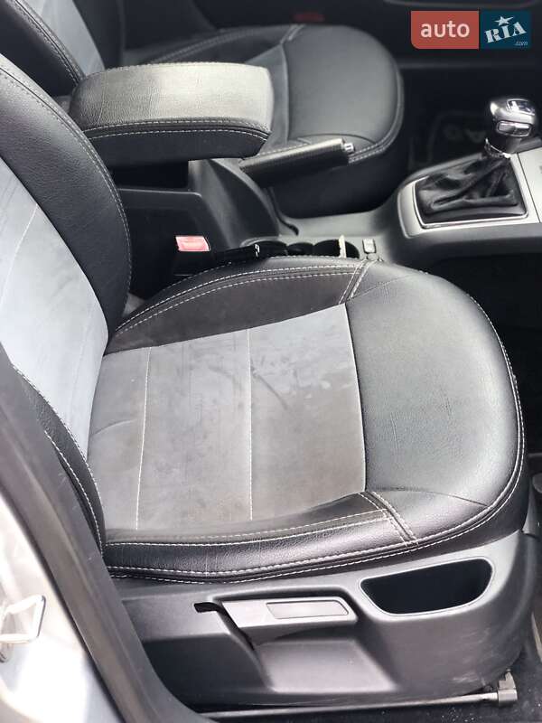 Лифтбек Skoda Octavia 2011 в Львове