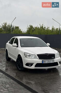 Лифтбек Skoda Octavia 2011 в Ровно