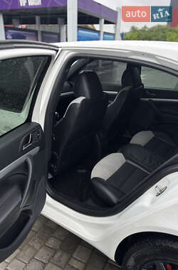 Лифтбек Skoda Octavia 2011 в 