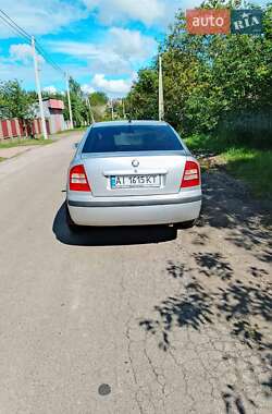 Лифтбек Skoda Octavia 2004 в 