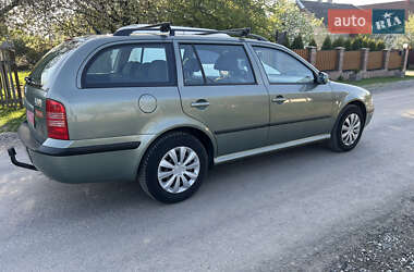Універсал Skoda Octavia 2001 в 