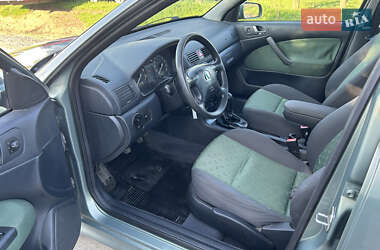 Універсал Skoda Octavia 2001 в 