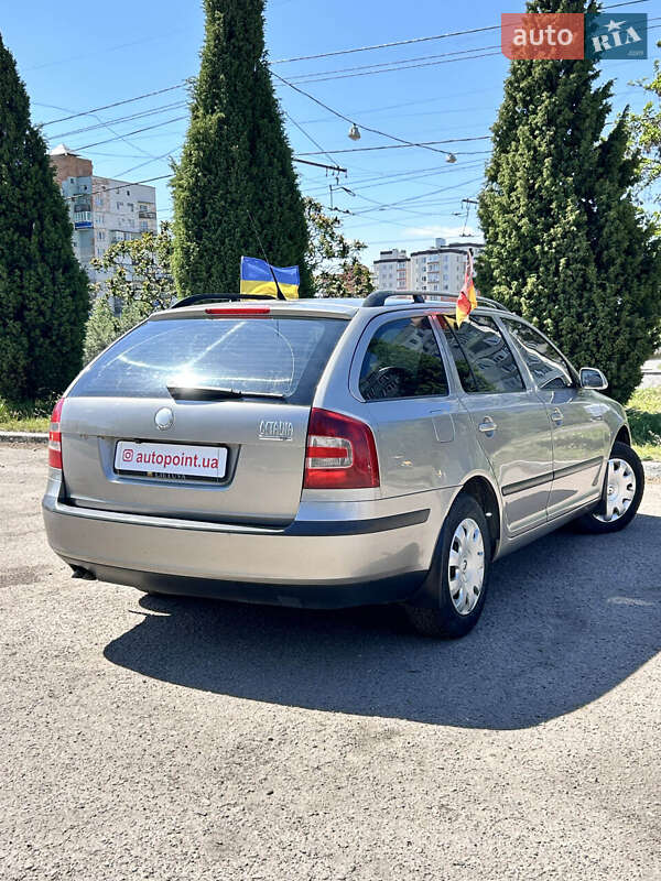 Універсал Skoda Octavia 2008 в Сумах