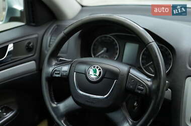 Универсал Skoda Octavia 2012 в 