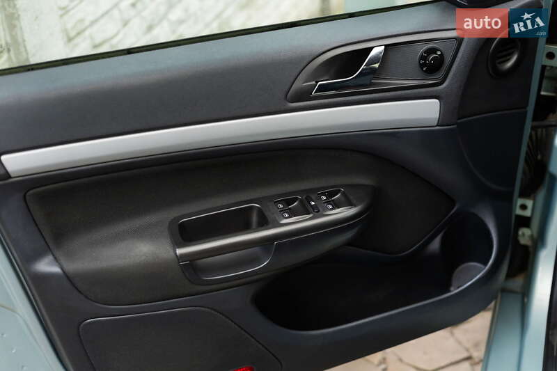 Універсал Skoda Octavia 2012 в Харкові