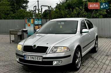 Лифтбек Skoda Octavia 2004 в 