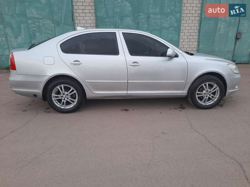 Ліфтбек Skoda Octavia 2010 в Бахмачі