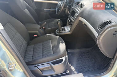 Лифтбек Skoda Octavia 2010 в 