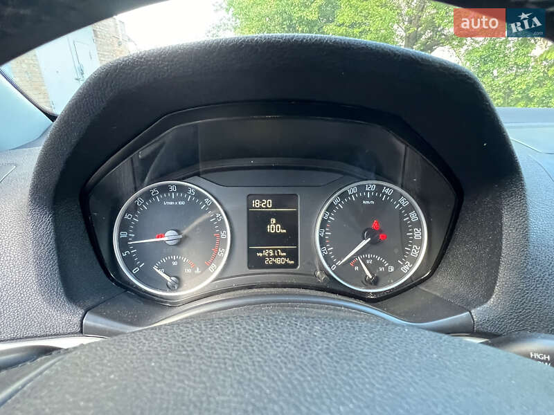 Универсал Skoda Octavia 2012 в Виннице