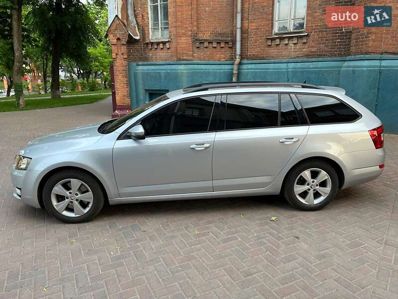 Універсал Skoda Octavia 2013 в Сумах