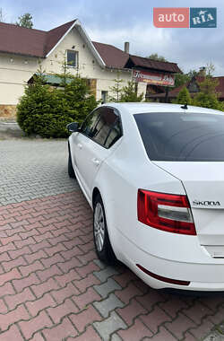 Ліфтбек Skoda Octavia 2018 в 
