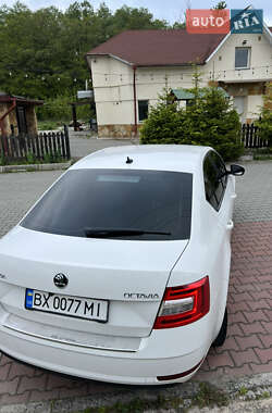 Ліфтбек Skoda Octavia 2018 в 