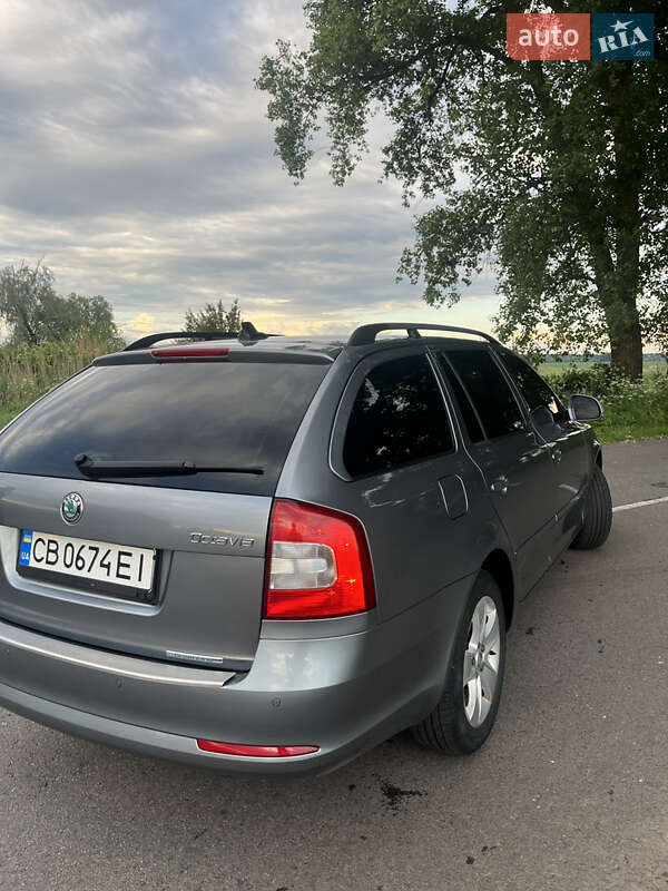 Універсал Skoda Octavia 2013 в Мені