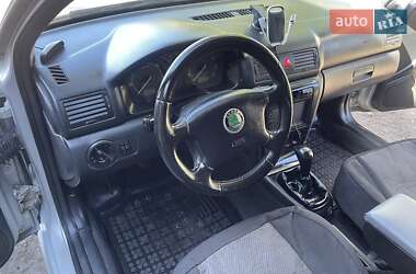 Универсал Skoda Octavia 2001 в 