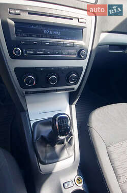 Универсал Skoda Octavia 2012 в 