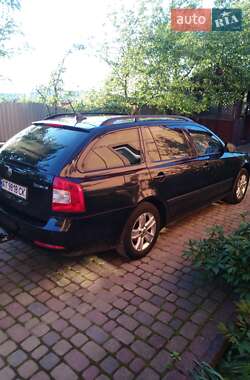 Универсал Skoda Octavia 2011 в 