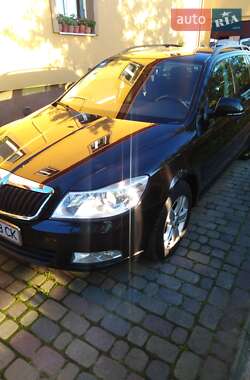 Универсал Skoda Octavia 2011 в 