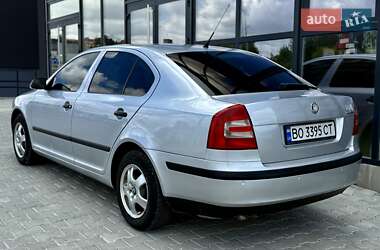 Лифтбек Skoda Octavia 2008 в 