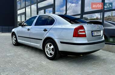 Лифтбек Skoda Octavia 2008 в 
