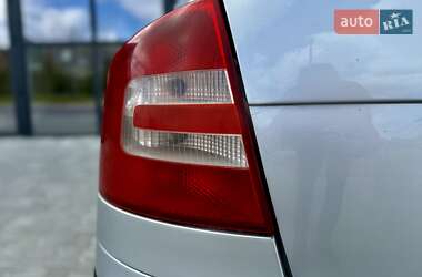 Лифтбек Skoda Octavia 2008 в 