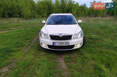 Універсал Skoda Octavia 2012 в 