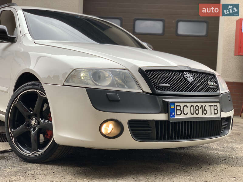 Універсал Skoda Octavia 2009 в Івано-Франківську