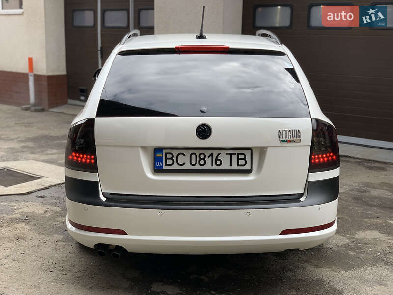 Універсал Skoda Octavia 2009 в Івано-Франківську