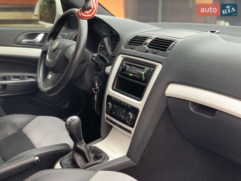 Універсал Skoda Octavia 2009 в Івано-Франківську