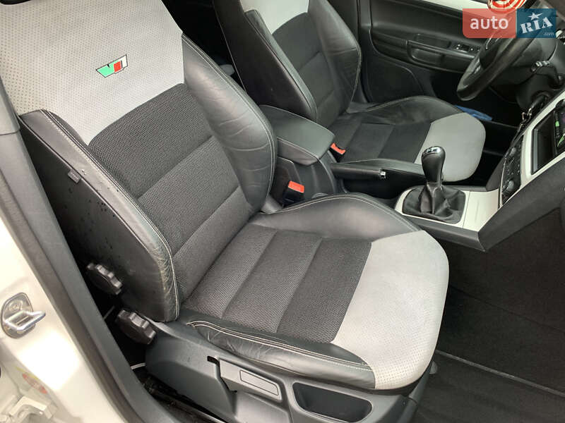 Універсал Skoda Octavia 2009 в Івано-Франківську