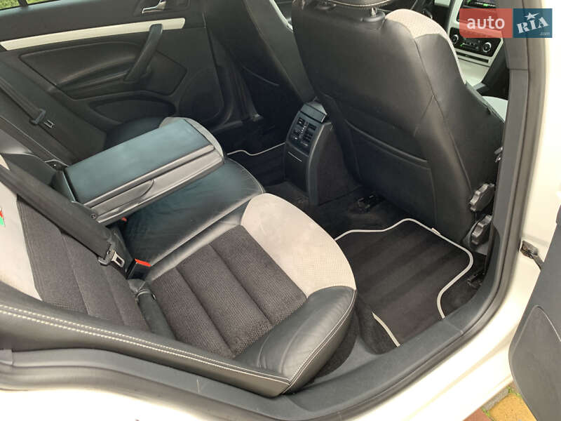 Універсал Skoda Octavia 2009 в Івано-Франківську