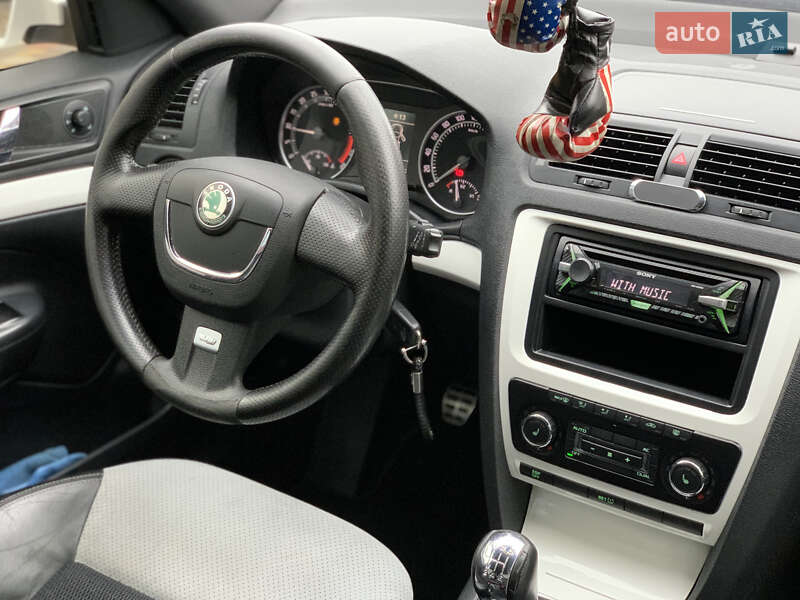 Універсал Skoda Octavia 2009 в Івано-Франківську