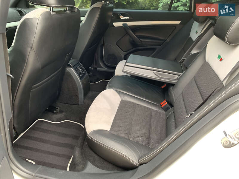 Універсал Skoda Octavia 2009 в Івано-Франківську
