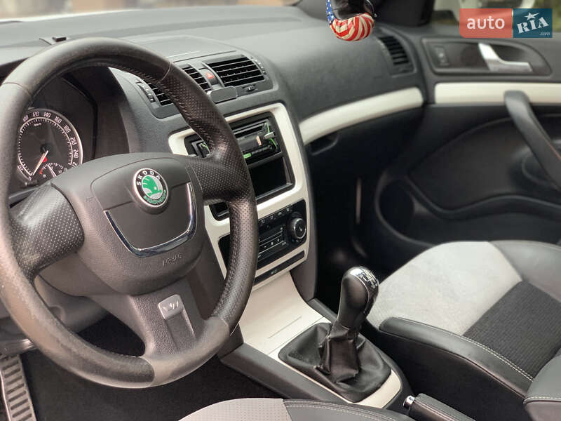 Універсал Skoda Octavia 2009 в Івано-Франківську