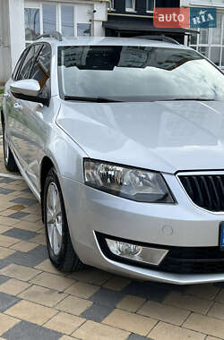 Универсал Skoda Octavia 2015 в 